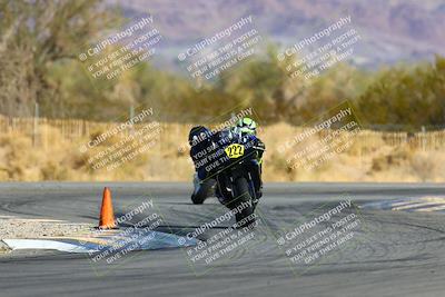 media/Jan-16-2022-CVMA (Sun) [[7f3d92989d]]/Race 3 Amateur Supersport Middleweight/